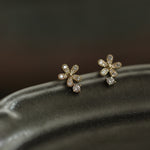 Load image into Gallery viewer, FLOWER CUBIC ZIRCONIA STUD EARRINGS - Luminous Amore
