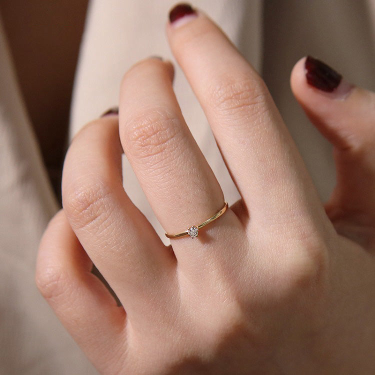 GOLD FINE CUBIC ZIRCONIA RING - Luminous Amore