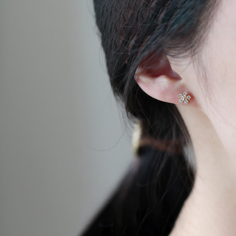 FIVE FLORAL STUD EARRINGS - Luminous Amore