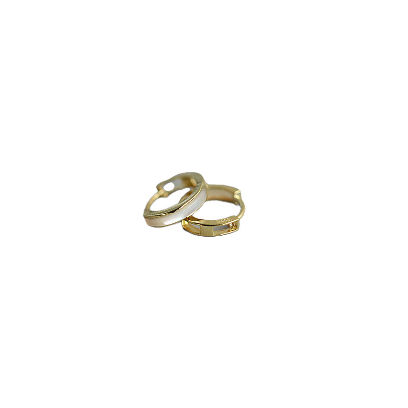 CONCH HOOP EARRINGS - Luminous Amore