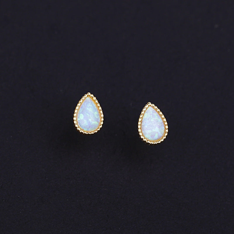 MINI OPAL STUD EARRINGS - Luminous Amore