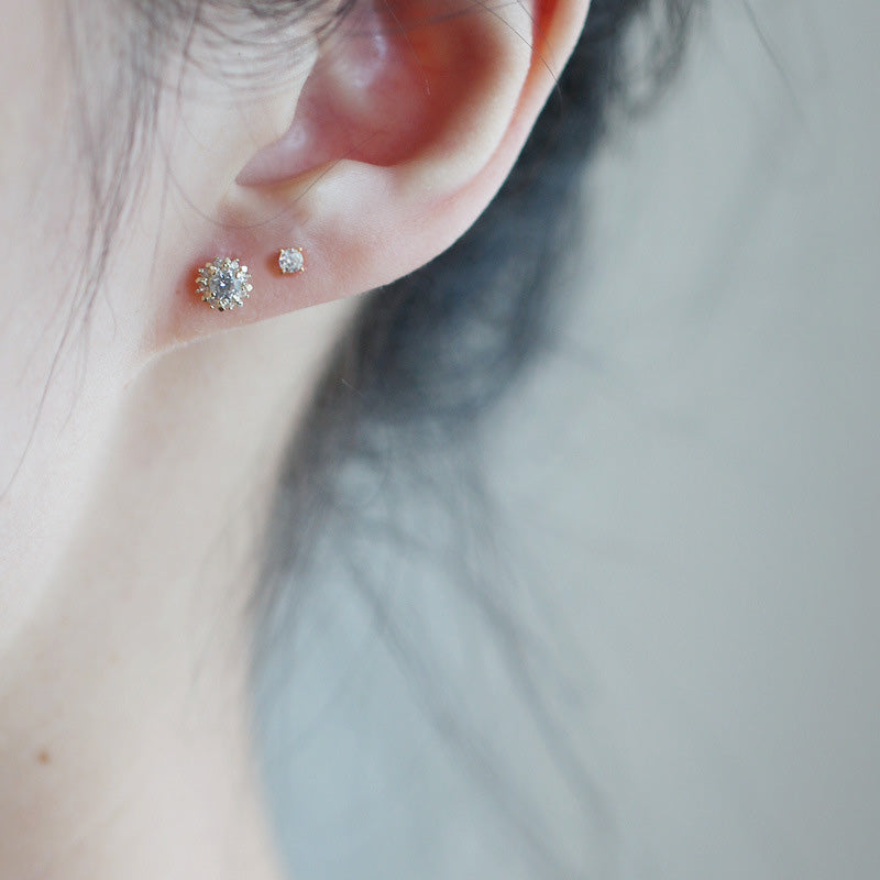 MINI SUN STUD EARRINGS - Luminous Amore