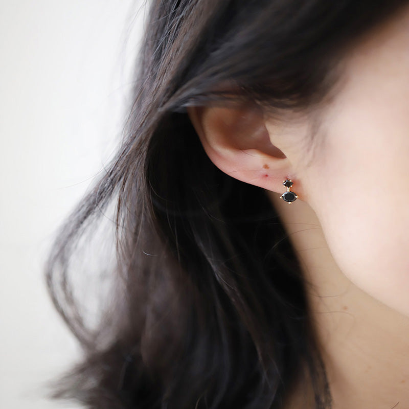 GOTHIC BLACK CUBIC ZIRCONIA EAR CUFFS - Luminous Amore