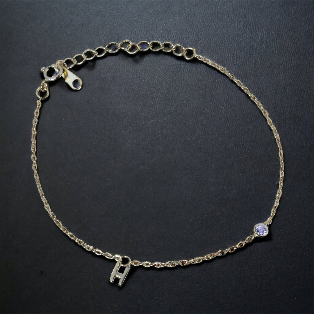 GOLD H INITIAL & DIAMOND BRACELET - Luminous Amore