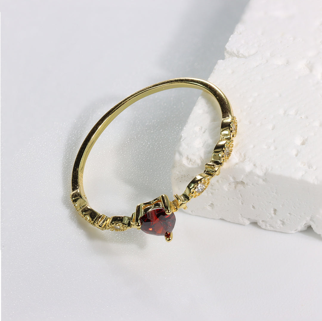 RUBY HEART RING - Luminous Amore