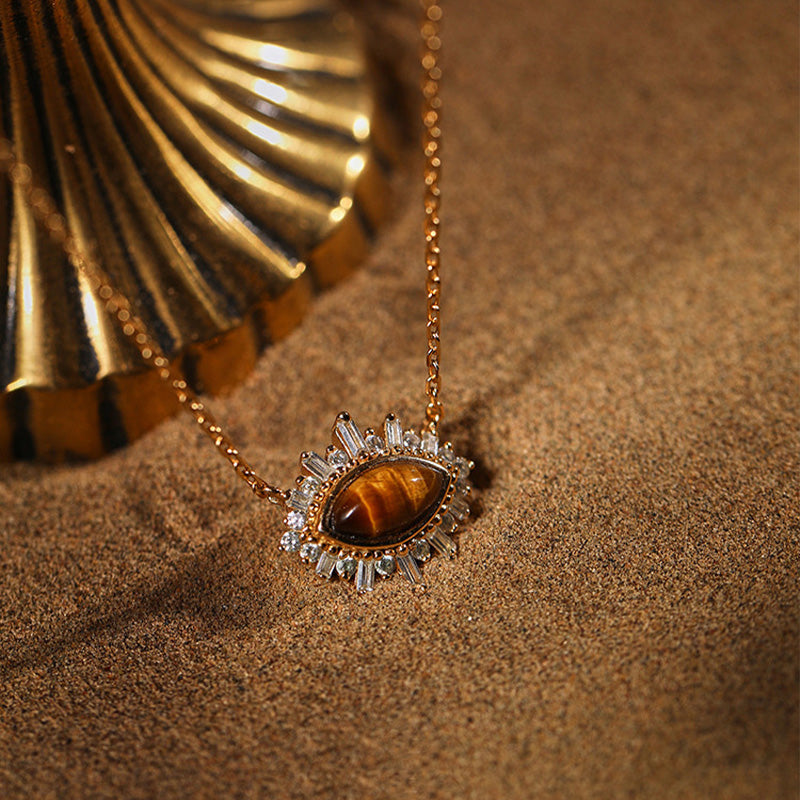 VINTAGE TIGER EYE PENDANT - Luminous Amore