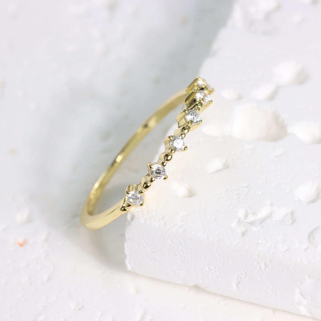 WHITE ROUND CUBIC ZIRCONIA STACKER RING - Luminous Amore