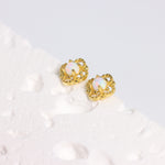 Load image into Gallery viewer, MINI RHOMB STUD EARRINGS - Luminous Amore
