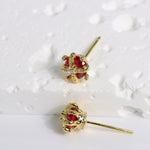 Load image into Gallery viewer, MINI CROWN STUD EARRINGS - Luminous Amore
