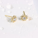 Load image into Gallery viewer, MINI SUN STUD EARRINGS - Luminous Amore
